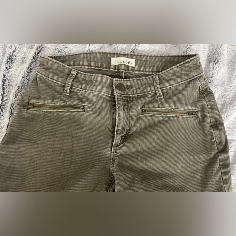 Ann Taylor LOFT Olive Corduroy Skinny ankle Pants